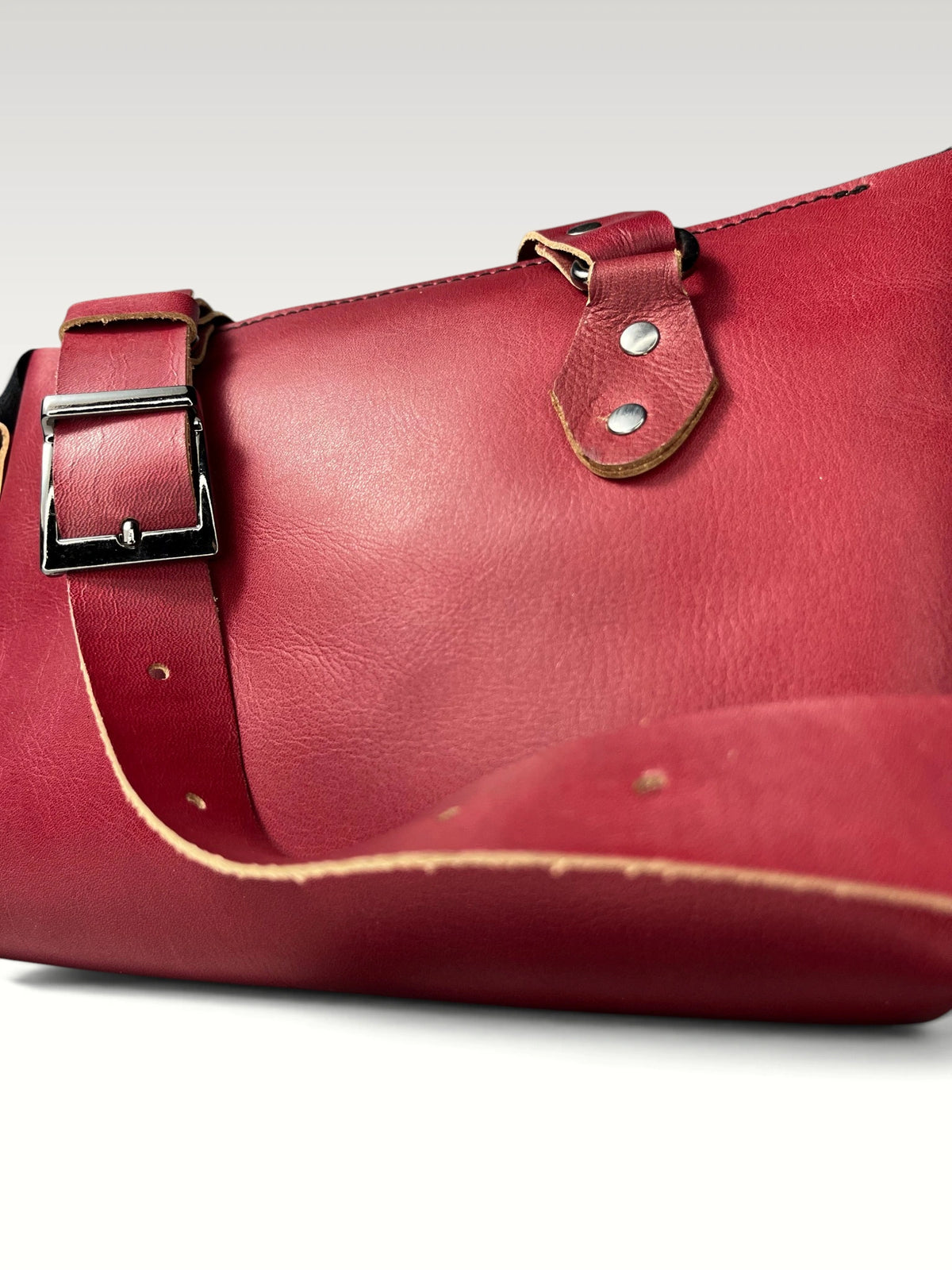 MELOREN Leather Bag