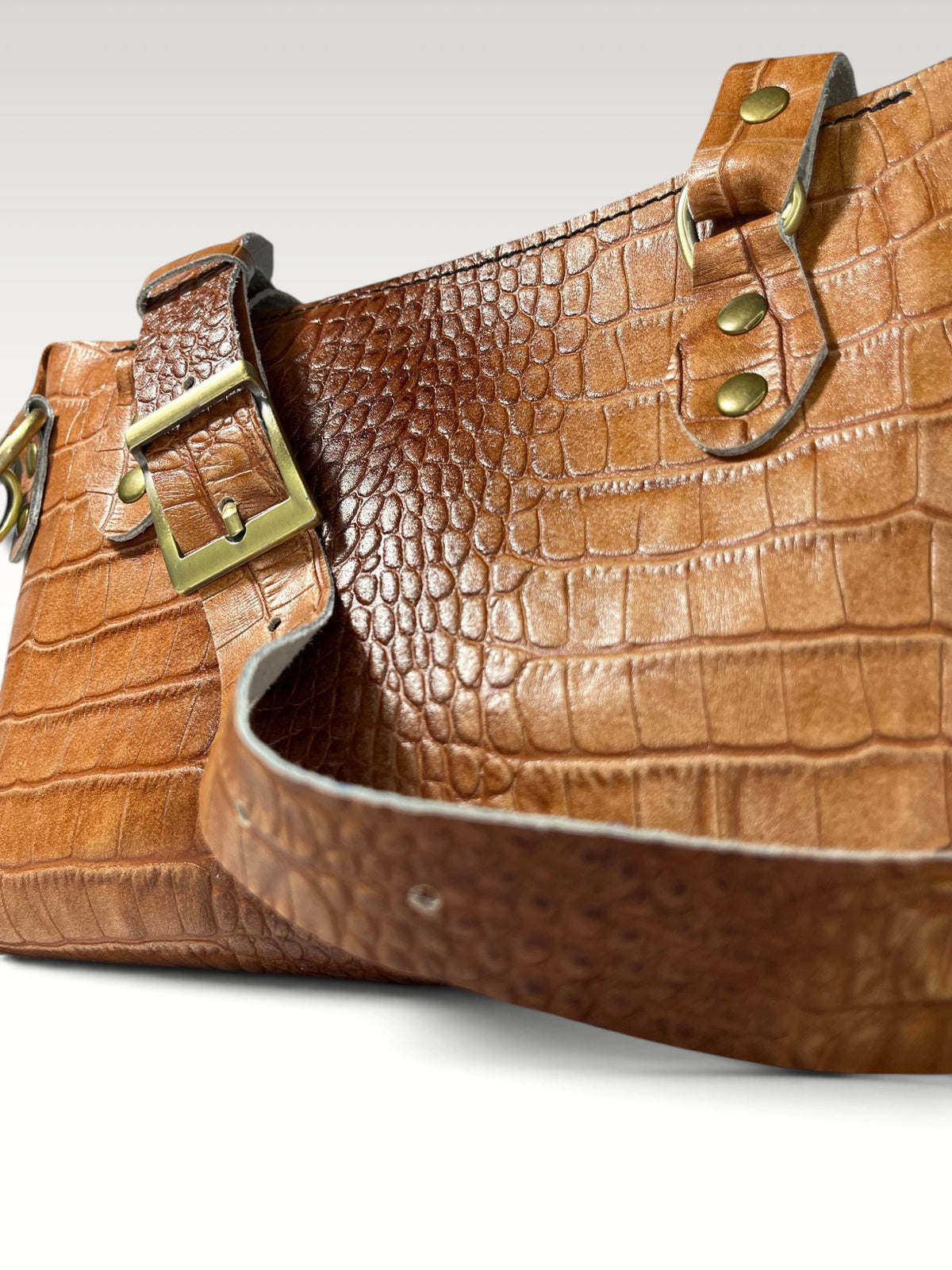 MELOREN Leather Bag