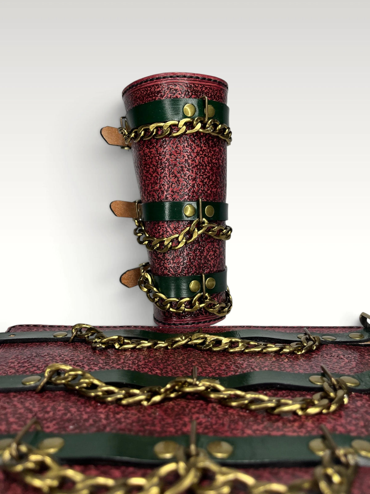 TARVEN Leather Bracer