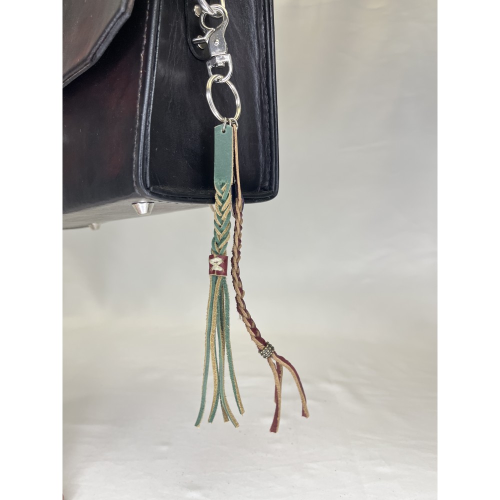 VEGA Yol Dokuyan Charm